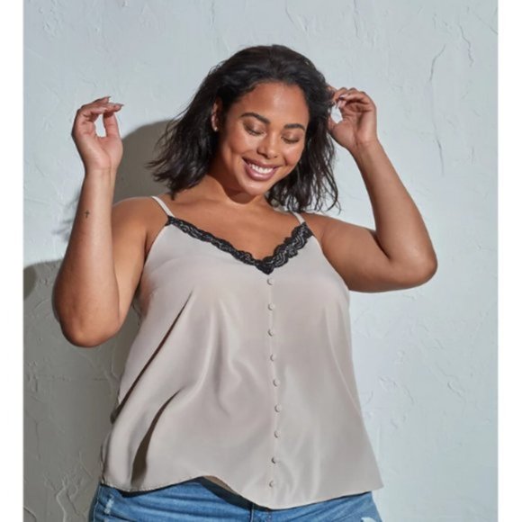 torrid Tops - NWT Torrid Lace Trim Faux Button Cami | 3X